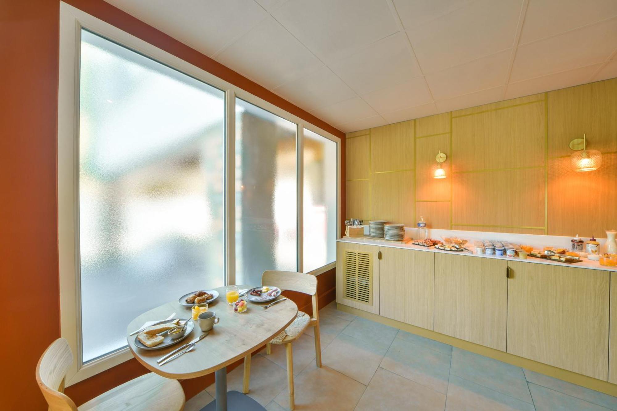 Bhoma Bourges - Hotel & Restaurant Luaran gambar