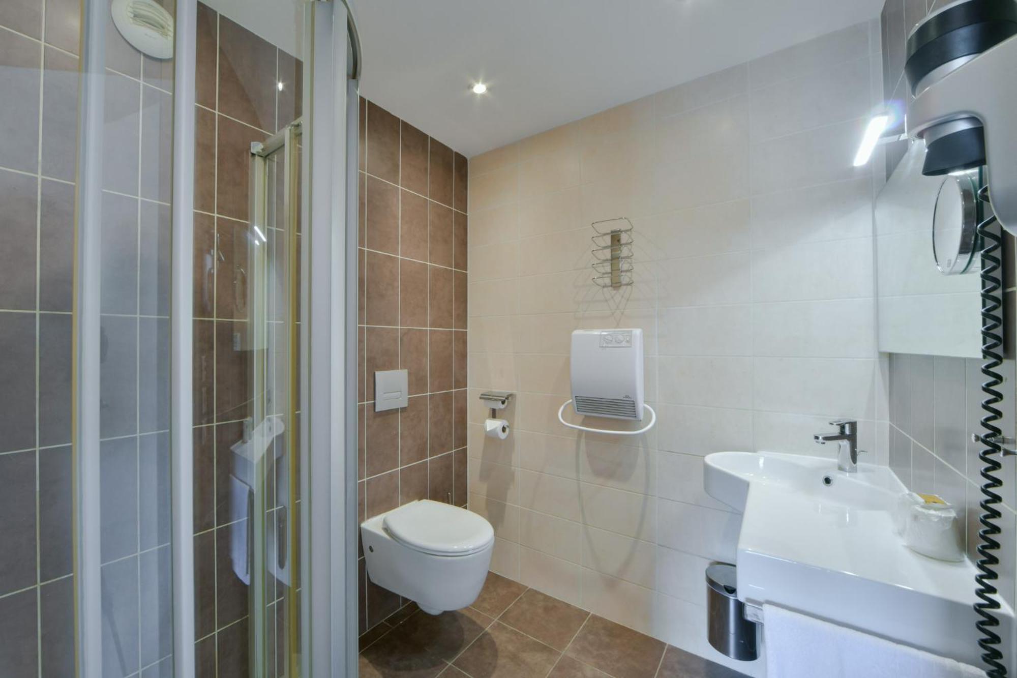 Bhoma Bourges - Hotel & Restaurant Luaran gambar