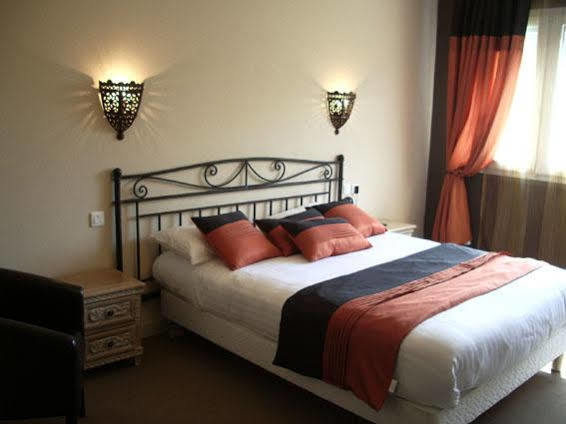 Bhoma Bourges - Hotel & Restaurant Bilik gambar